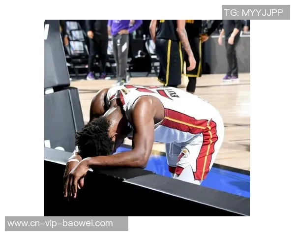 贾里德巴特勒对湖人狂砍35分7篮板9助攻引发多队关注的热议 贾里德巴特勒对湖人狂砍35分7篮板9助攻引发多队关注的热议